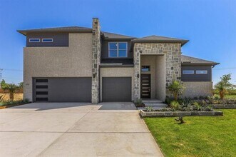 Building Photo - 15718 Tea Tree Rd