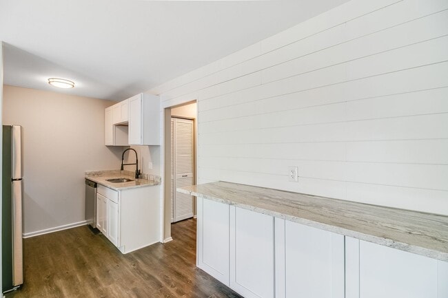 Interior Photo - Altitude Apartments East