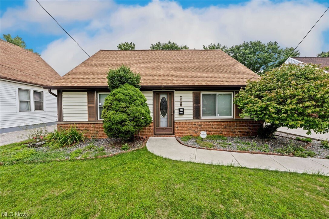 4611 W 158th St, Cleveland, OH 44135 House Rental in Cleveland, OH