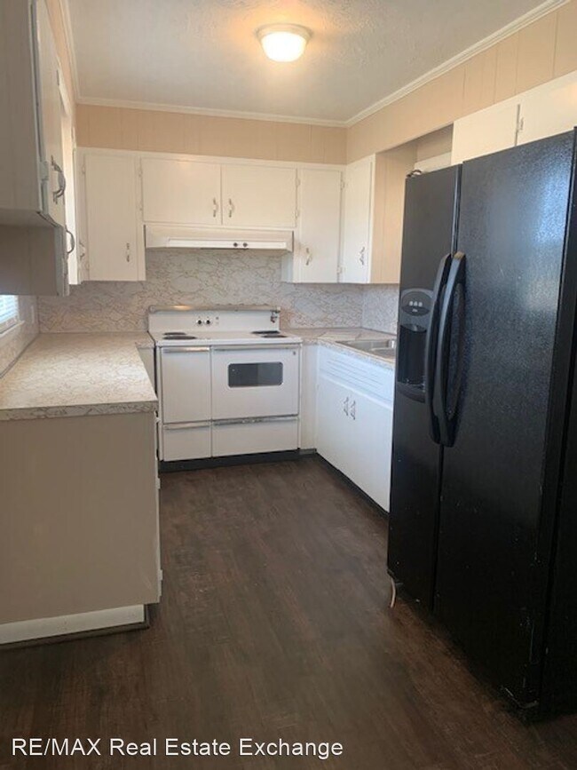 Building Photo - 3 br, 2 bath House - 1098 Prospect Road