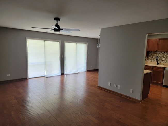 Building Photo - 102 Stirling Ln