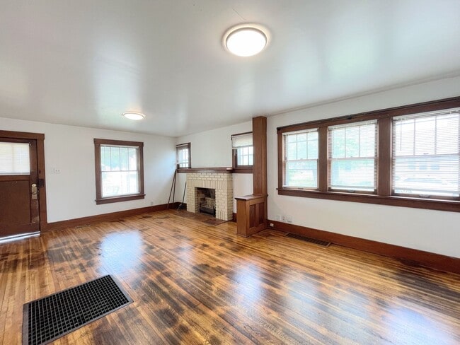 Foto del edificio - 3 bed 1 bath home