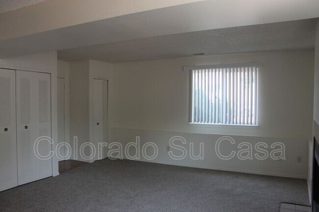 Building Photo - 1855 Zebulon Dr