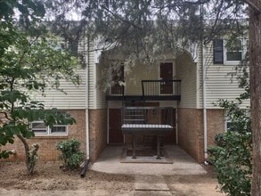 Building Photo - 4601 Coronado Dr
