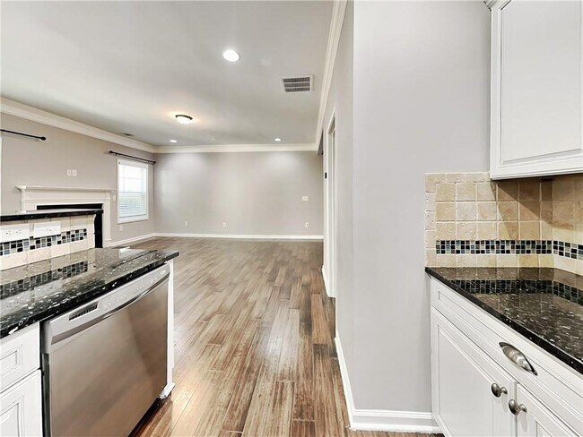 Building Photo - 1610 Marsanne Terrace