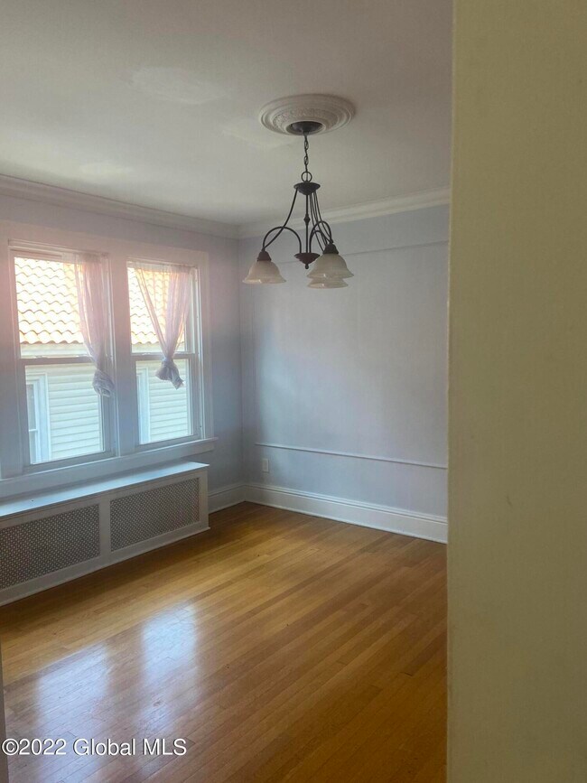 Foto del edificio - 152 S Allen St