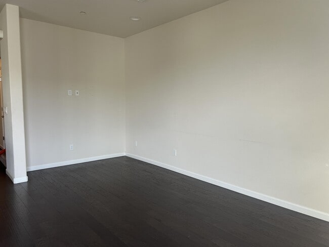 Building Photo - 18673 McClellan Cir