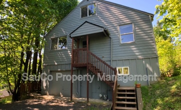 Building Photo - 6423 SW Raab Rd