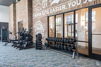 Interior Photo - The Jamestown