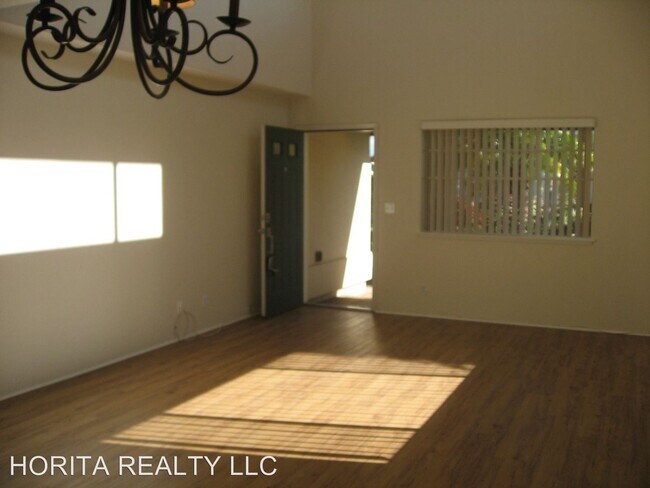 Building Photo - 4 br, 2.5 bath House - 94-1005 HALEKAPIO ST.