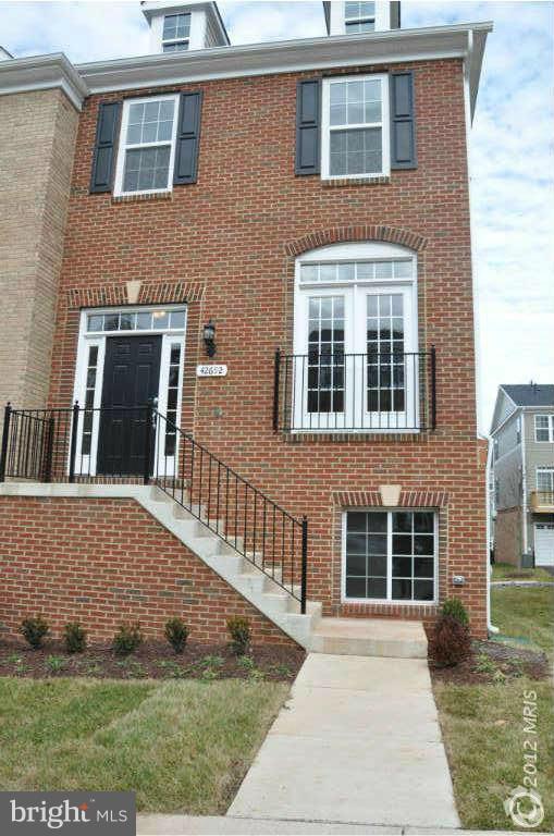 Building Photo - 42692 Tunstall Terrace