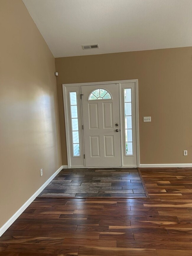 Building Photo - 3051 Bluster Ct