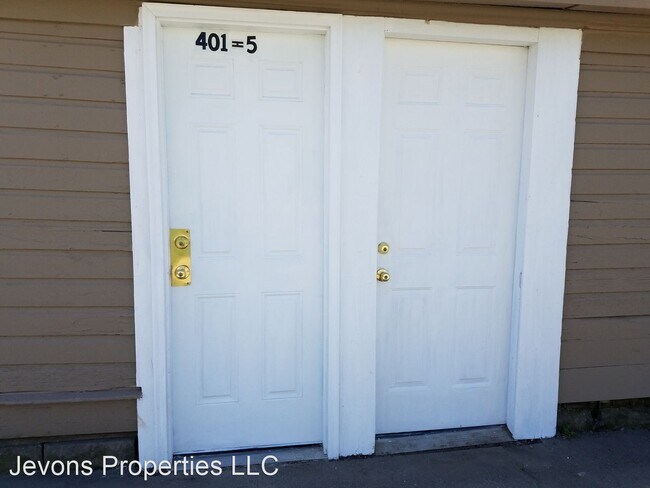 Foto del edificio - 401 N 5th Ave