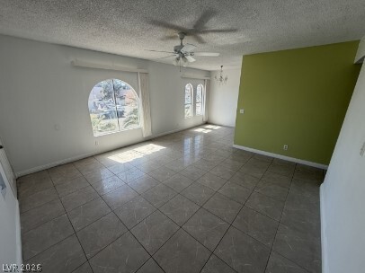 Foto del edificio - 1364 Pattee Cir
