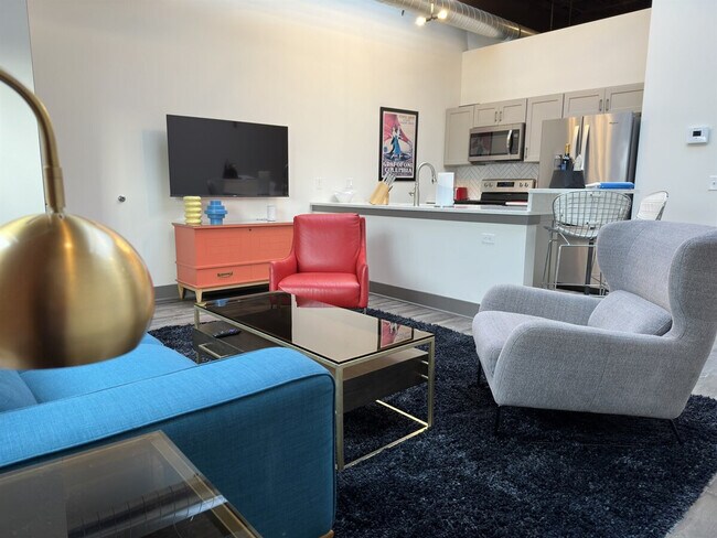 Foto del edificio - 350 East Ave