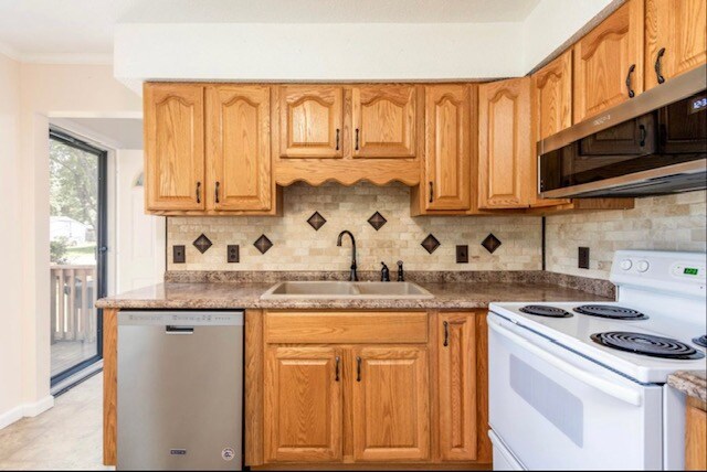 Building Photo - 709 Liberty Pike