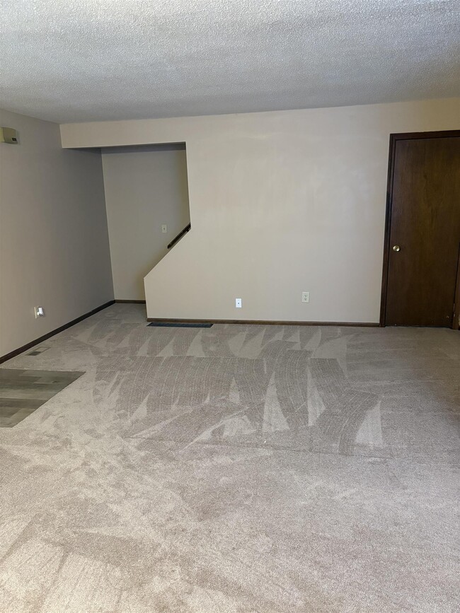 Foto del edificio - 2232 Nuttman Ave