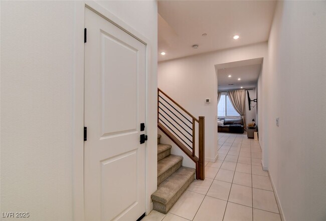 Foto del edificio - 9246 Rampa St