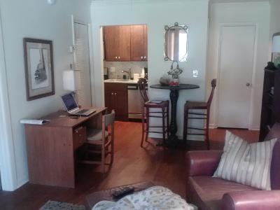 Foto del edificio - 2805 Northeast Expy