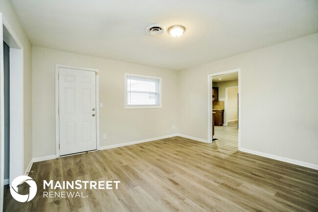 Foto del edificio - 7412 Roshon Ave