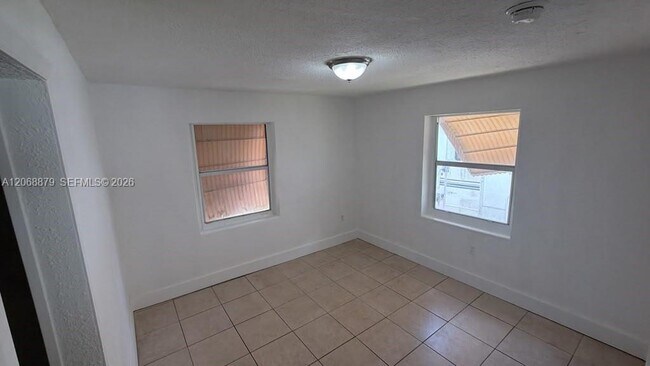 Foto del edificio - 7305 NW 17th Ct