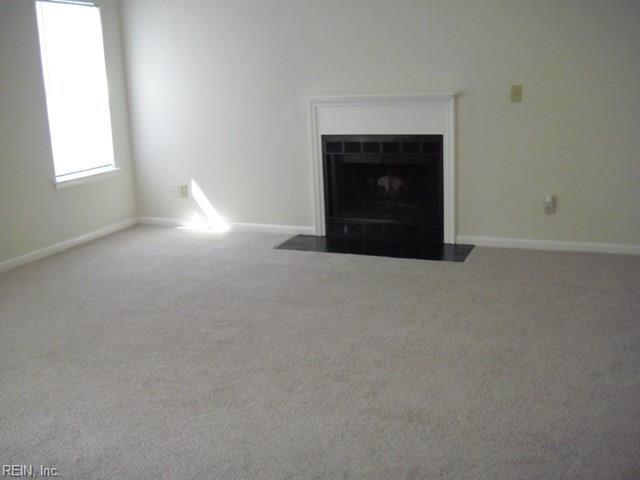 Building Photo - 1816 Chantilly Ct