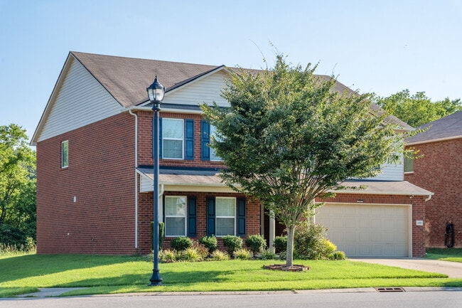 Foto del edificio - 1001 Benwick Rd