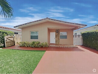 Building Photo - 10380 SW 26th St
