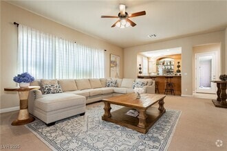 Building Photo - 12097 Oakland Hills Dr