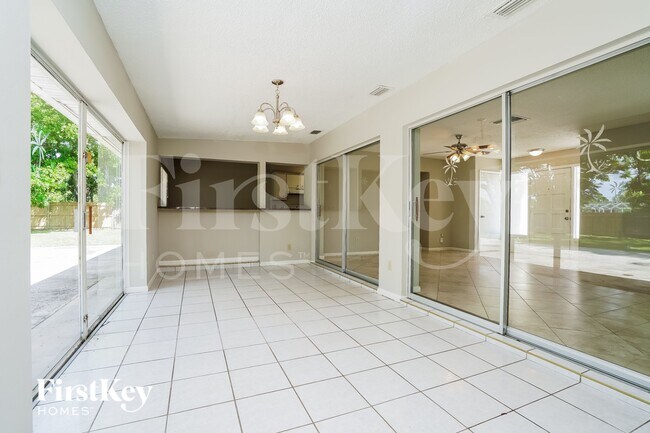 Foto del edificio - 1802 Ridgecrest St