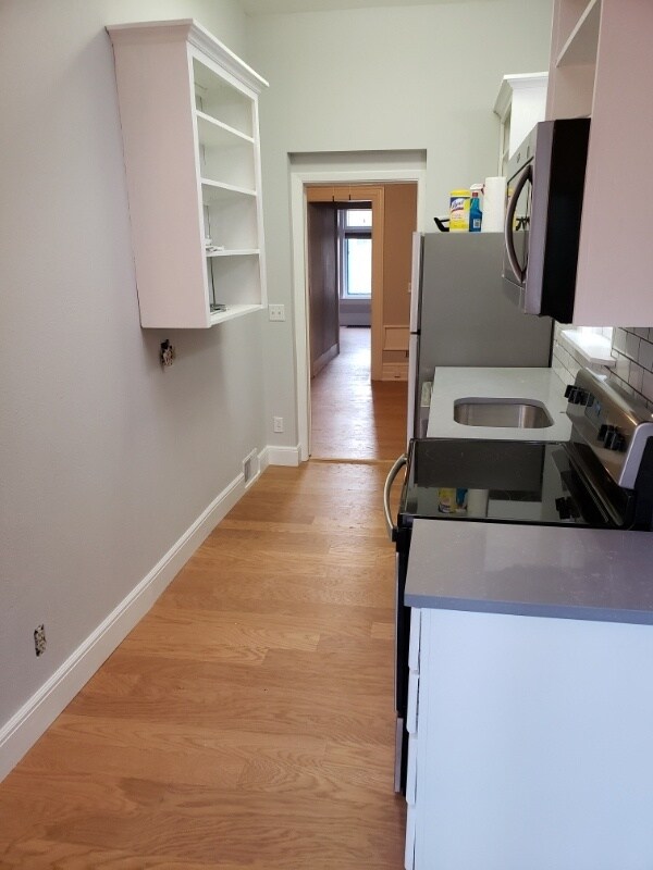 Foto del edificio - 1136 N Washington St