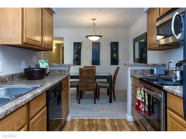 Foto del edificio - 4801 S Wadsworth Blvd