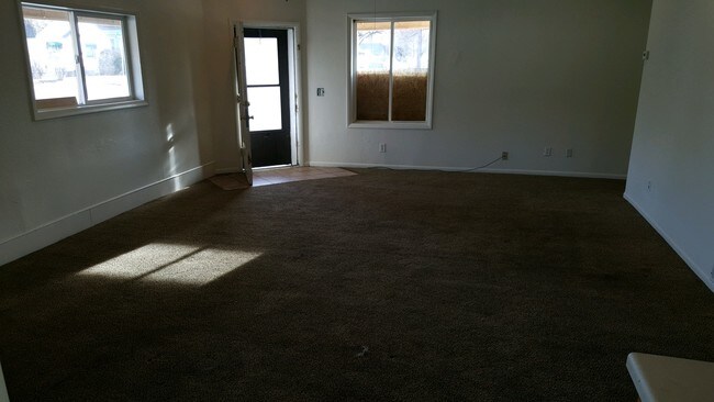 Foto del edificio - 902 N 24th St