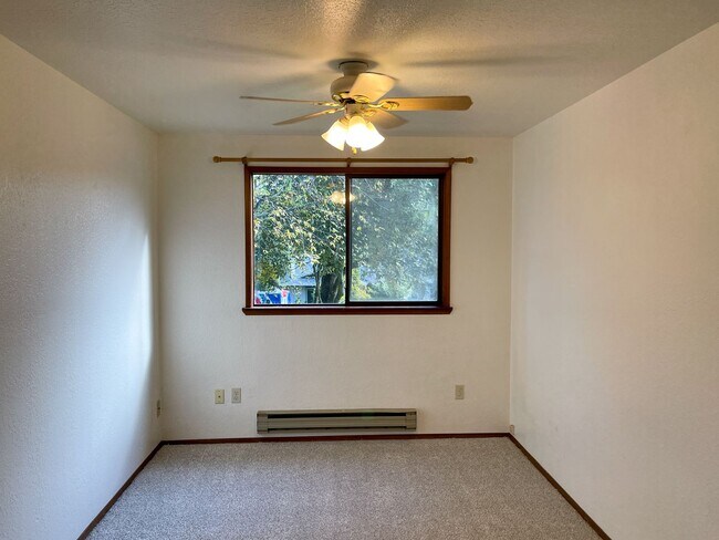 Building Photo - 14207 Lynnwood