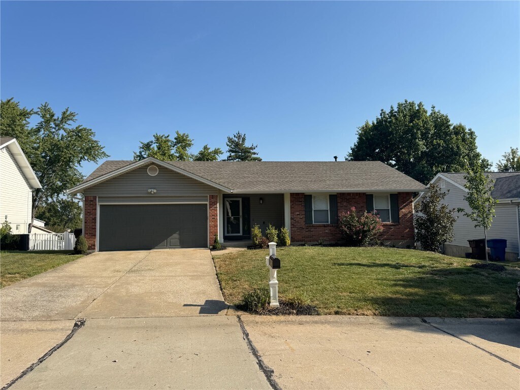 Primary Photo - 1108 Amberglen Dr