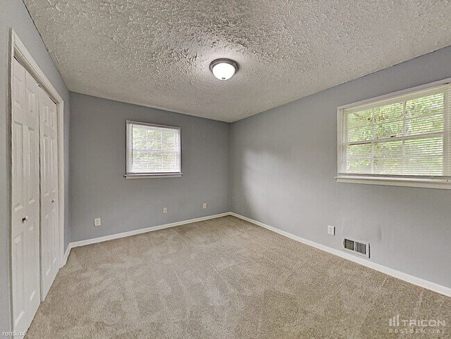 Foto del edificio - 4063 Cornell Blvd SW