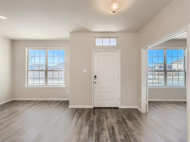 Building Photo - 2185 Barx Dr