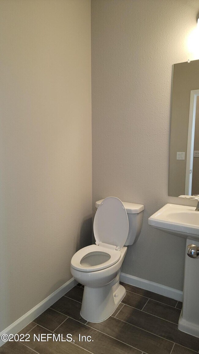 Foto del edificio - 12859 Josslyn Ln