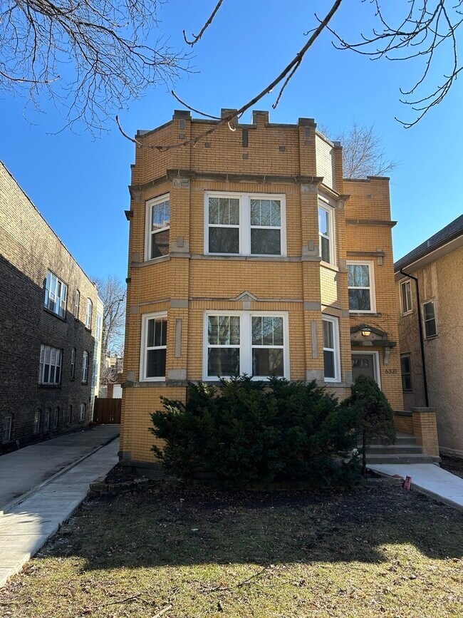 Foto del edificio - 6321 N Hermitage Ave