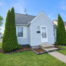 Building Photo - 28303 Essex St