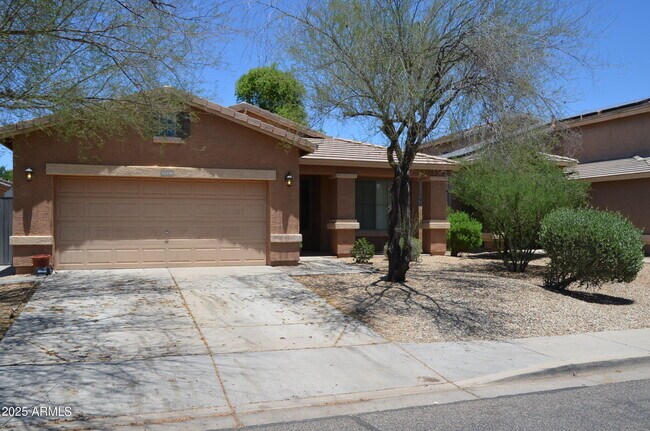 Foto del edificio - 16190 W Winchcomb Dr