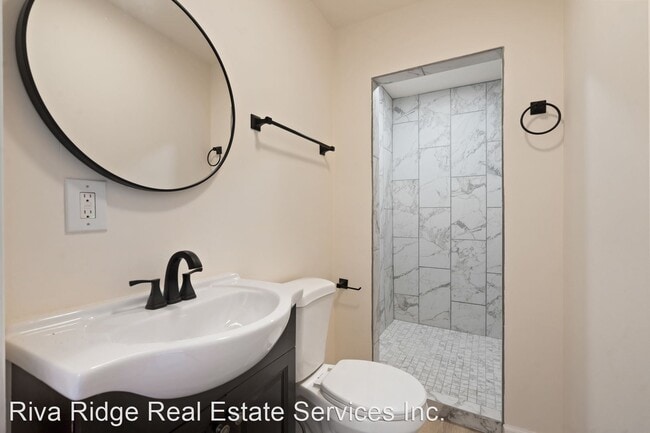 Building Photo - 3 br, 2.5 bath House - 2915 Arlington Avenue