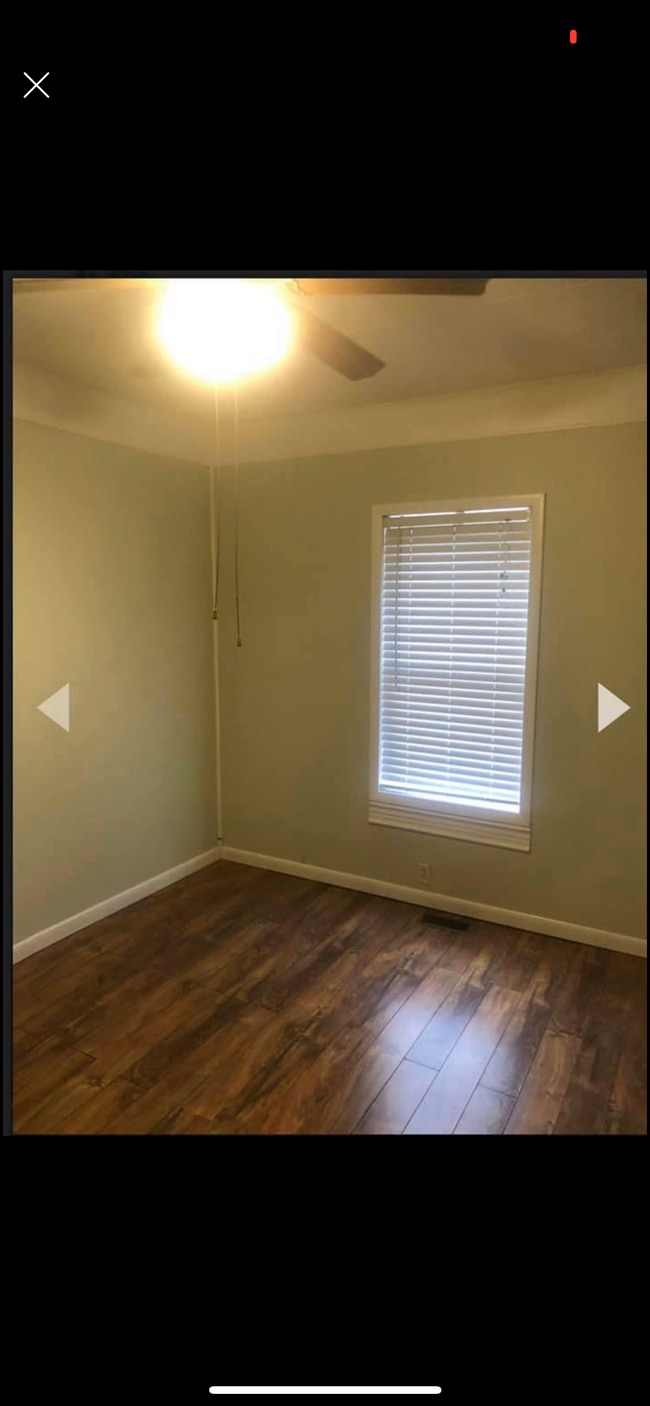 Building Photo - 155 Westwind Dr