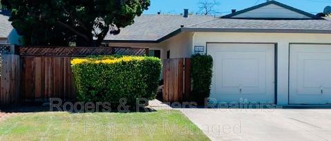Primary Photo - 3520 Brookdale Dr