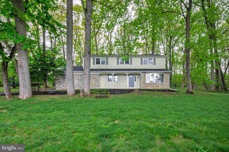 Building Photo - 4928 Edgewood Rd