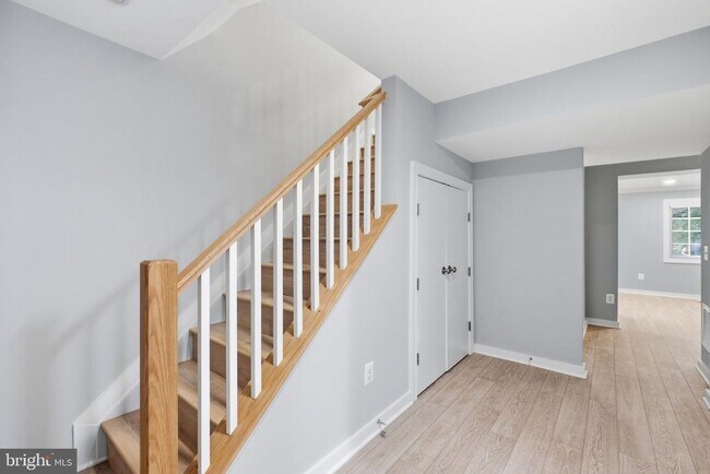 Foto del edificio - 2916 Montauk Ct