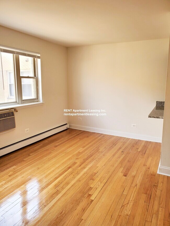 Foto del edificio - 6830 N Sheridan Rd