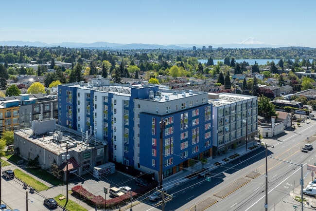 Building Photo - John Fox Place