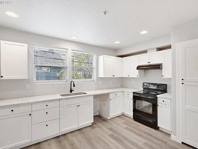 Foto del edificio - 3233 SE 122nd Ave