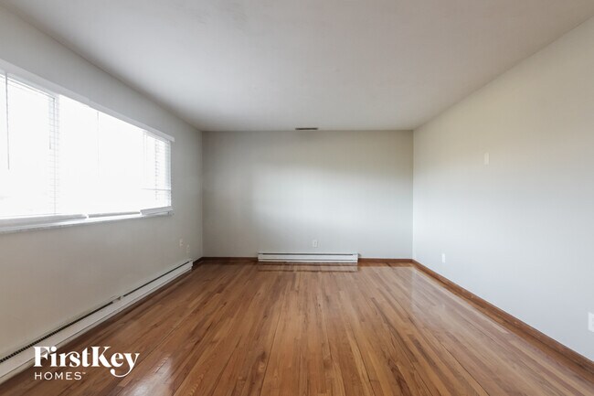 Building Photo - 8141 S East St